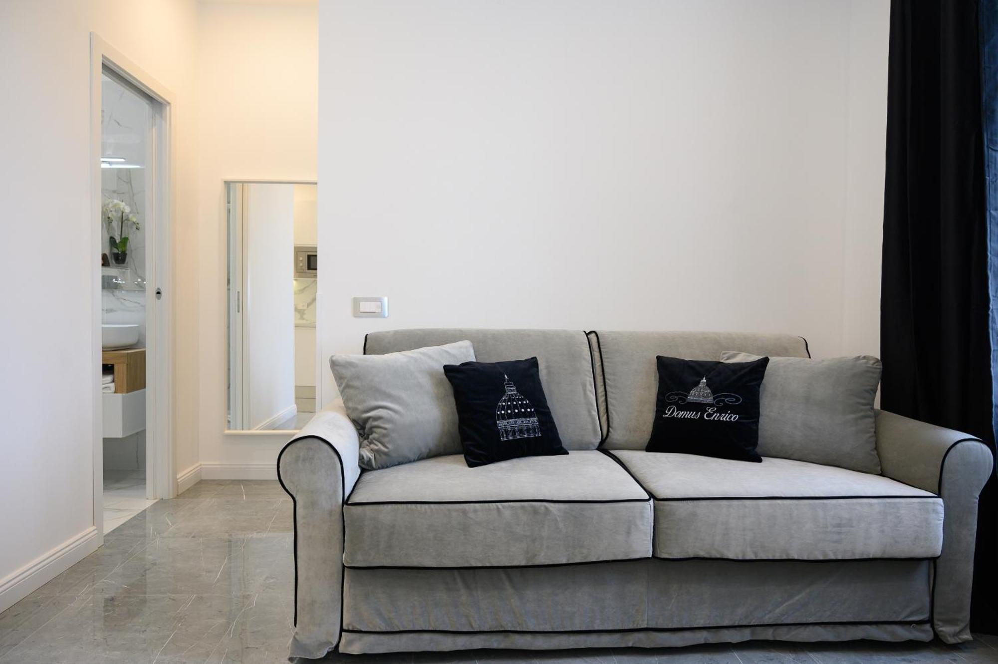 Apartment Domus Enrico *